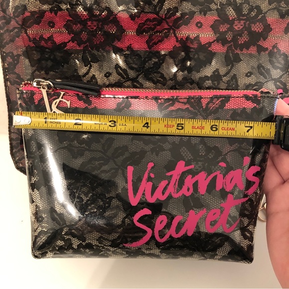 Victoria secrets travel cosmetic with the compartments set - Picture 9 of 11